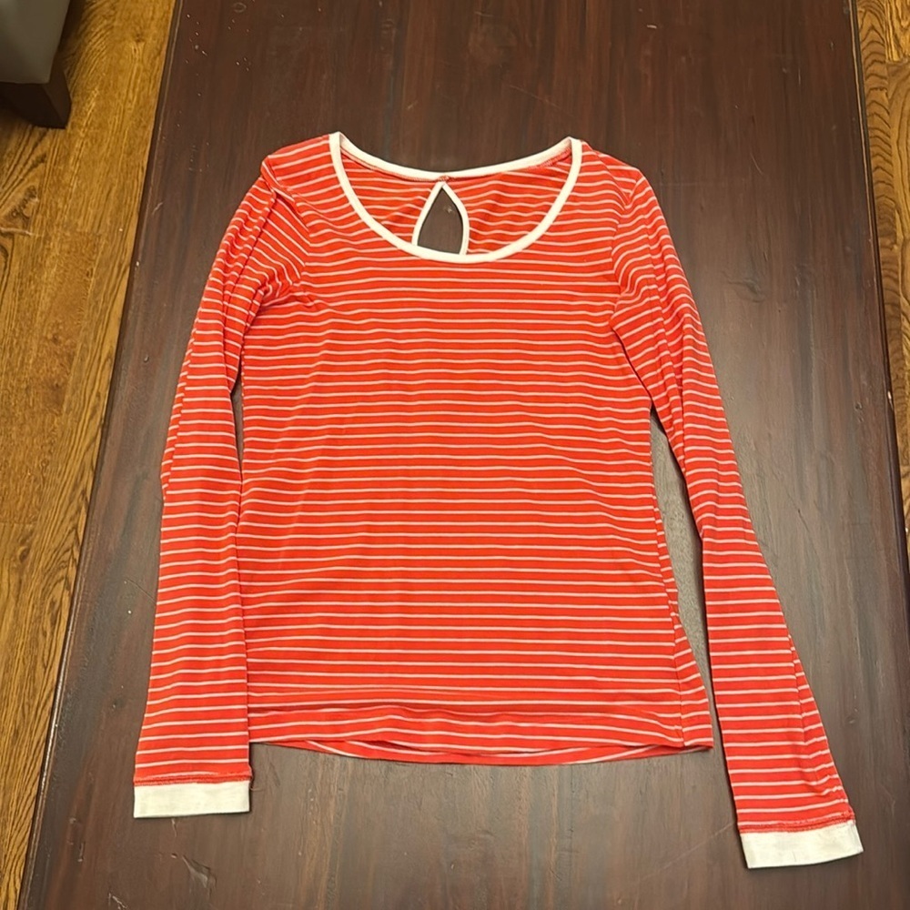 Columbia Omni-Wick red/ white striped long sleeve t-shirt size XS